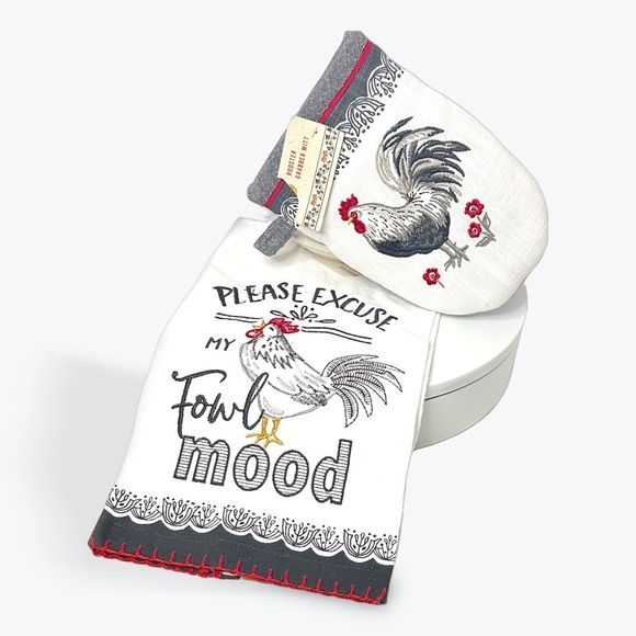 ROOSTER 2 piece set White black and red kitchen dish towel and small oven mitt - Picture 2 of 5